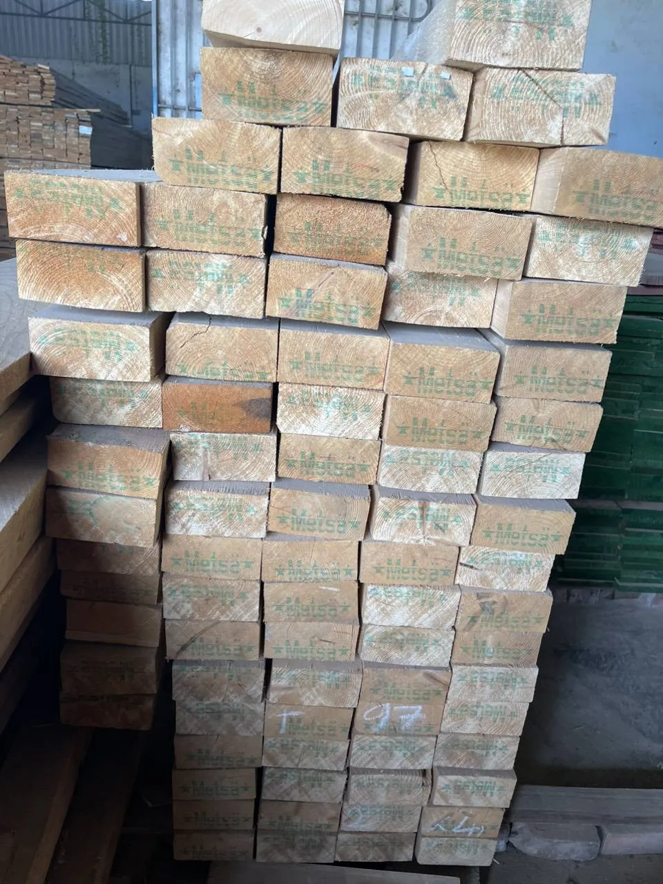 Thông 75 x 200 x 4500 (mm)