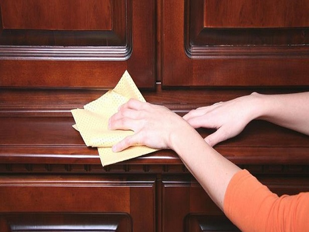 Cách làm sạch đồ gỗ trong nhà để đón Tết